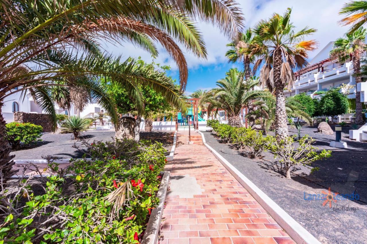 Vivienda Vacacional Rose Costa Teguise Eksteriør billede